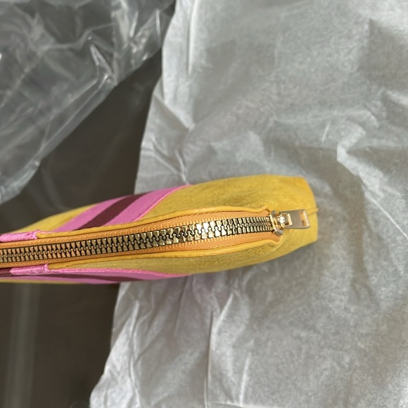 Neiman Marcus Velvet Pouch - Picture 12 of 15